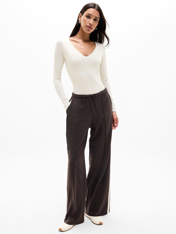BodyMove Plunge Long Sleeve Bodysuit