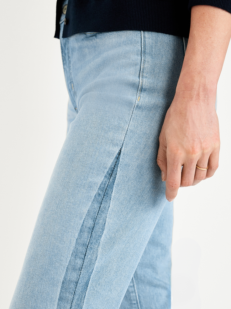 Image number 5 showing, High-Waisted OG Straight Cut-Off Ankle Jeans