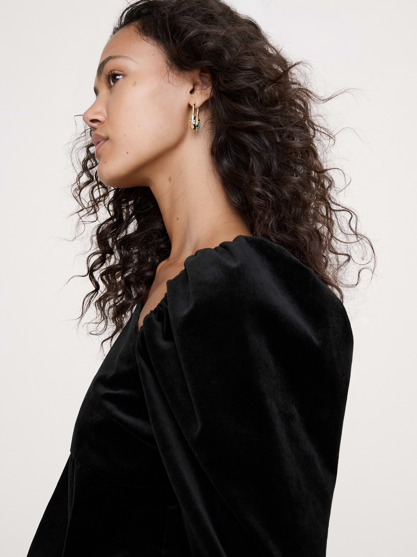 Image number 4 showing, Cotton Velvet Puff-Sleeve Top