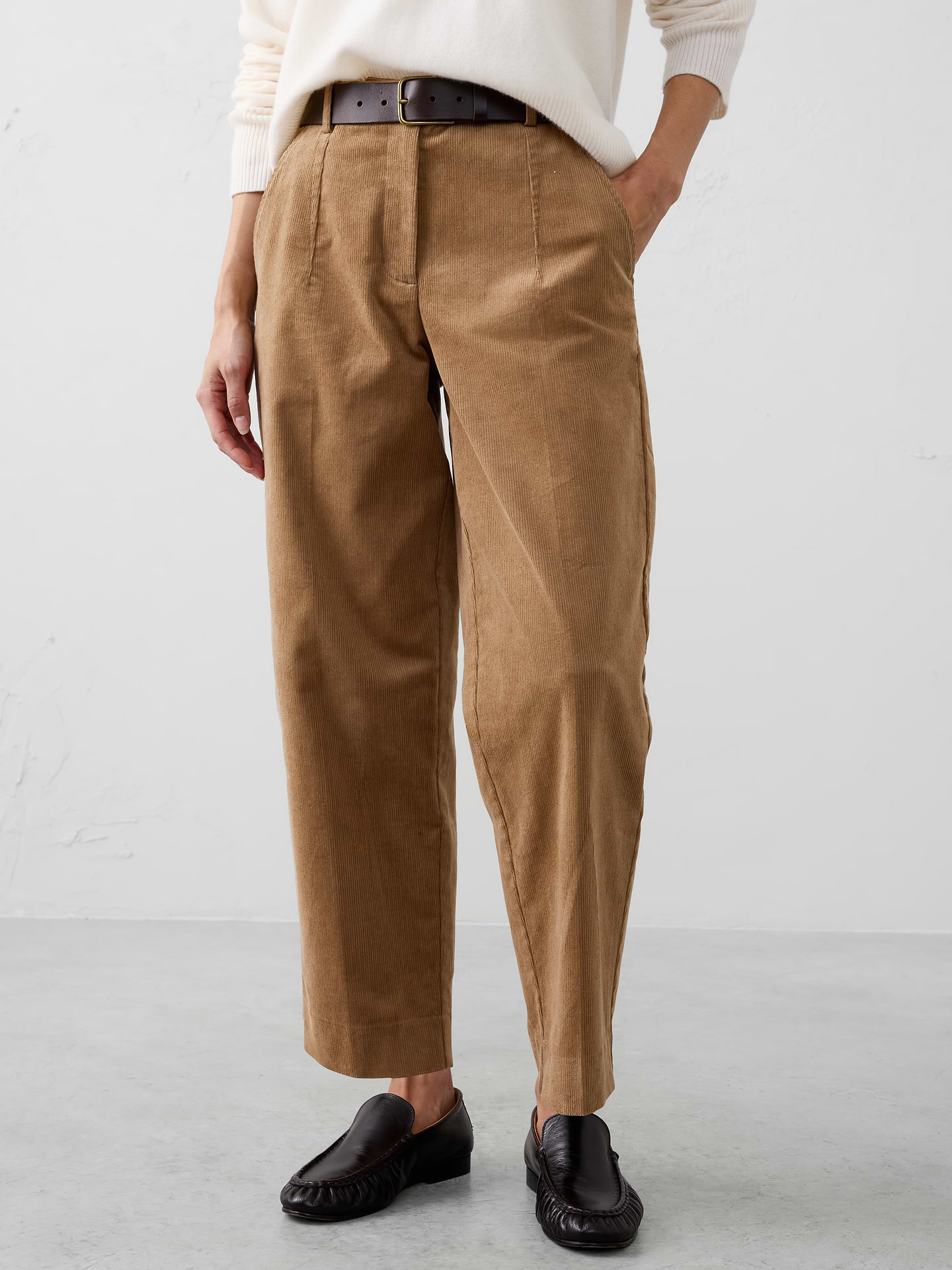 Image number 3 showing, Straight Mid-Rise Corduroy Pant
