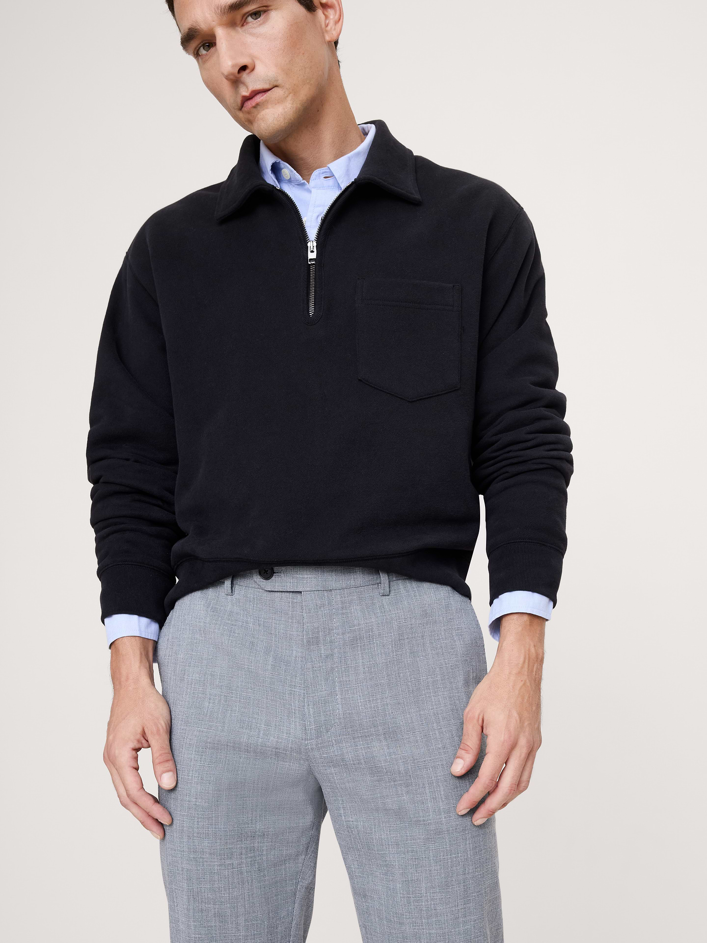 L'image numéro 4 présente Pantalon habillé infroissable à coupe étroite