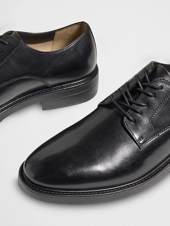 Modern Sole Dress Oxford