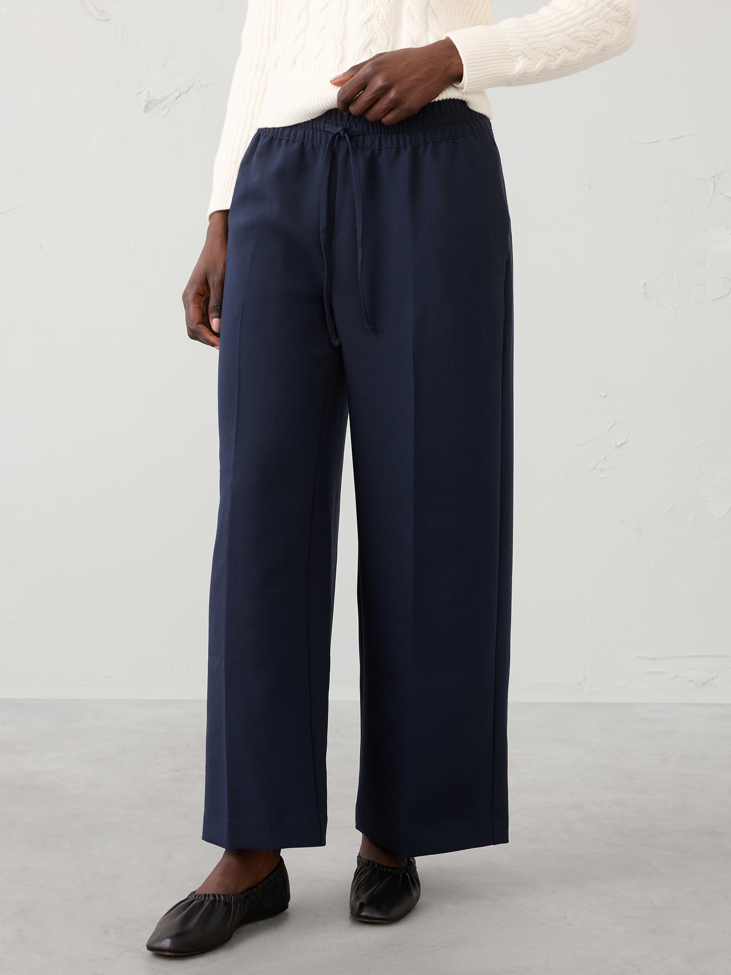 Image number 6 showing, Straight Mid-Rise Pull-On Pant