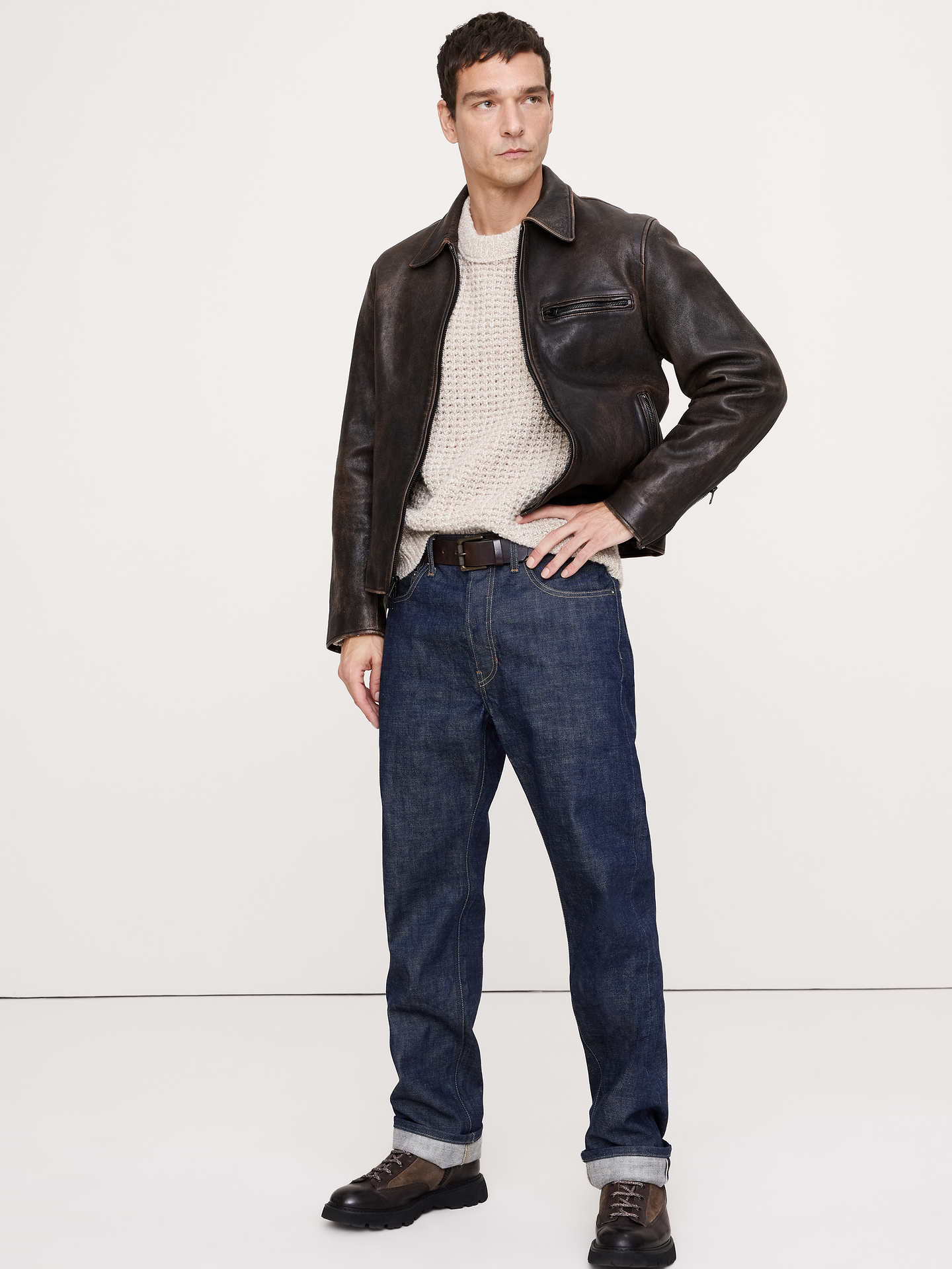 L'image numéro 8 présente Blouson en cuir rétro