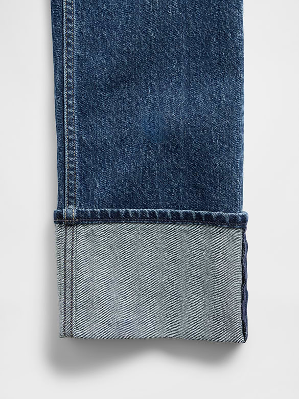 High Rise Cuffed '90s Slim Straight Jeans