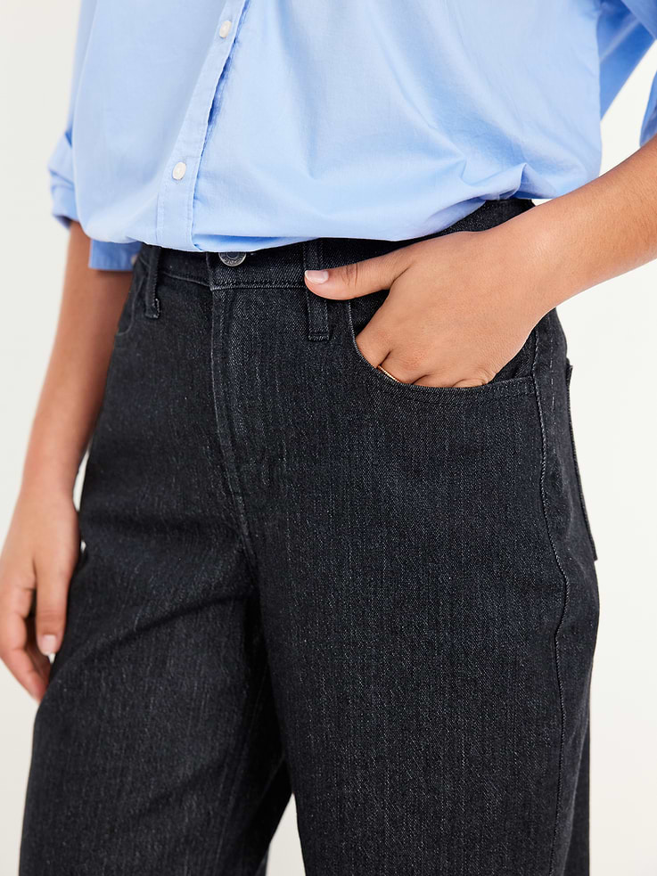 Image number 5 showing, High-Waisted Wow Barrel Ankle Jeans