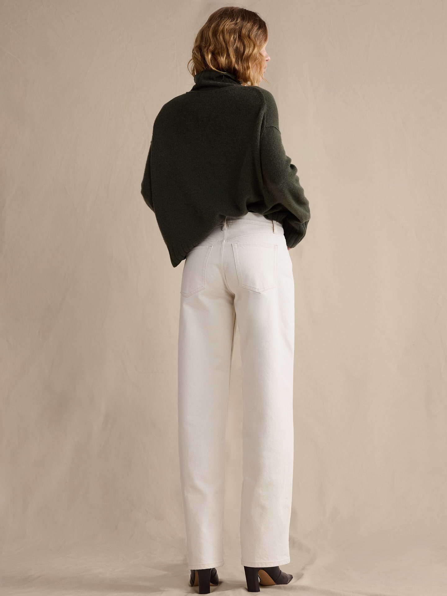 Image number 3 showing, Mid-Rise 90s Classic Jean