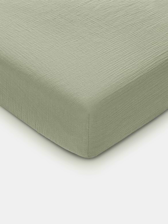 Comfy Cubs Muslin Fitted Crib Sheet