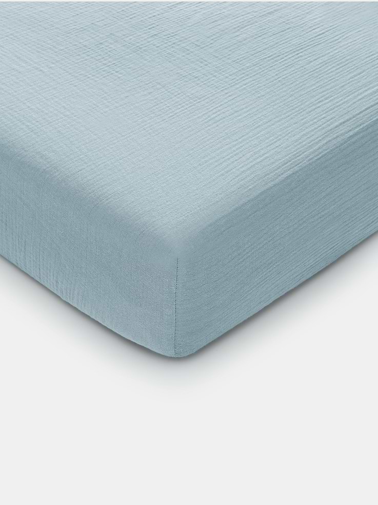 Image number 1 showing, Comfy Cubs Muslin Fitted Crib Sheet
