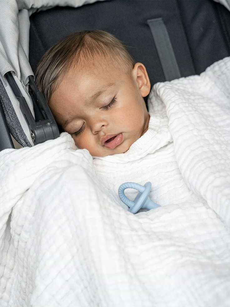 Image number 4 showing, Comfy Cubs Baby Muslin Blanket