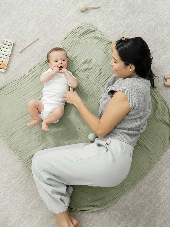 Comfy Cubs Baby Muslin Blanket