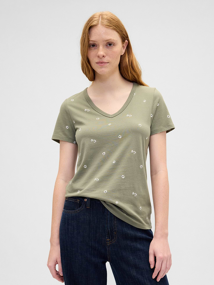 Image 1 of 5, Soft jersey knit., Short sleeves., V-neck., Allover print., This product was made in a factory that invests in gender equity and women’s empowerment through RISE. Learn more at, Product #1171877