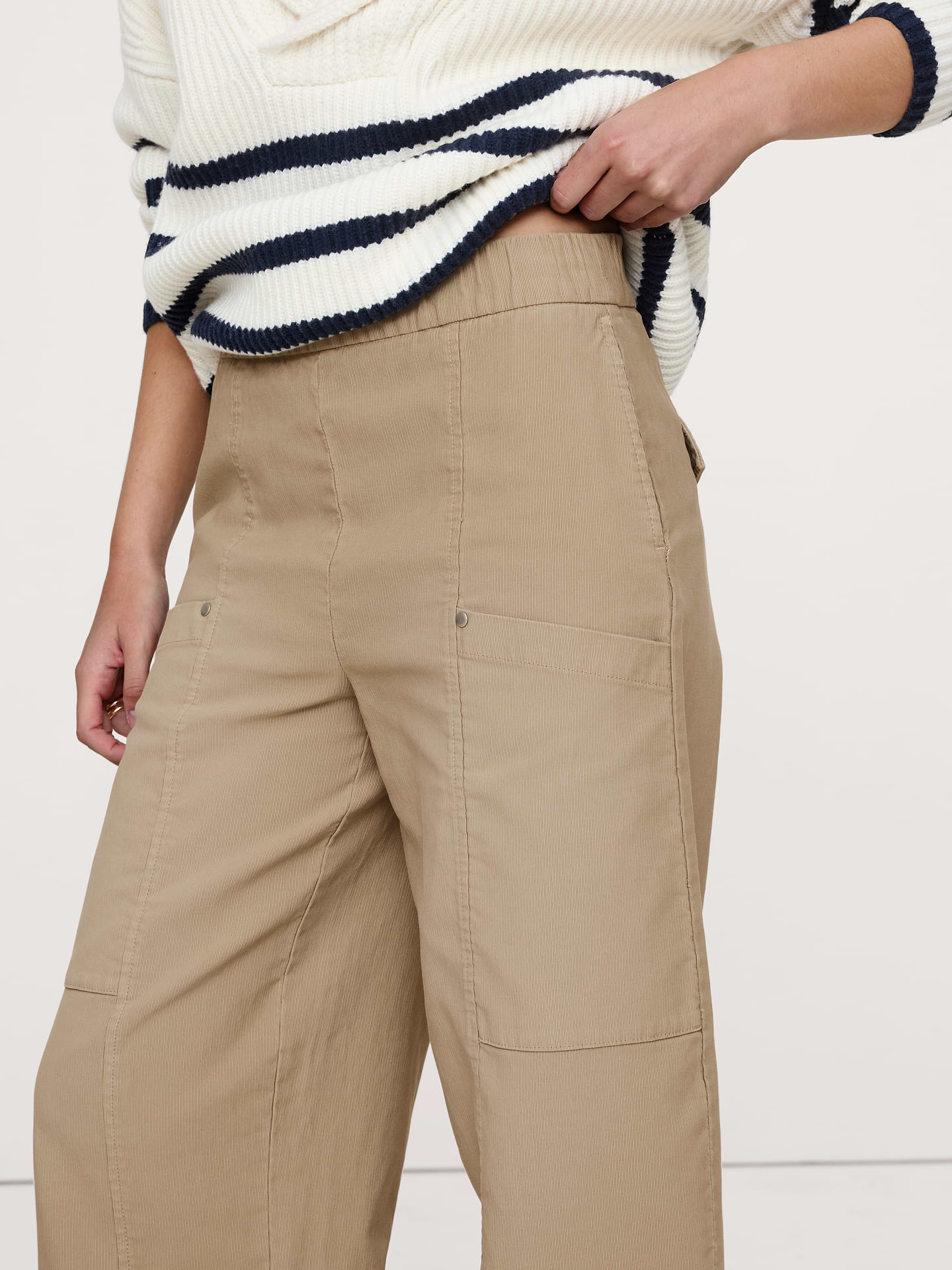 Image number 4 showing, Wide-Leg Textured Twill Pull-On Pant