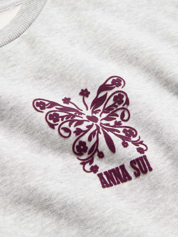 L'image numéro 4 présente Chandail ras du cou en molleton à imprimé Old Navy x Anna Sui