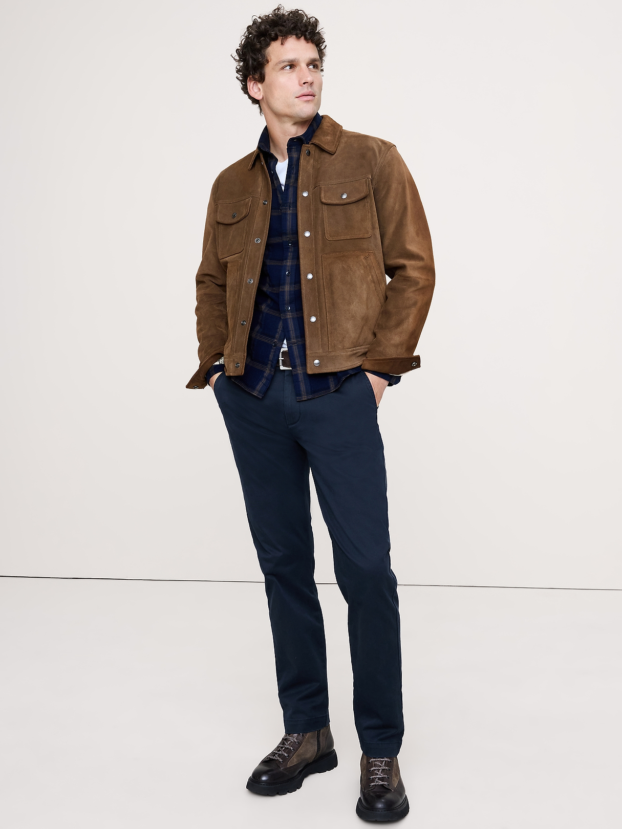 Straight Lived-In Chino | Banana Republic