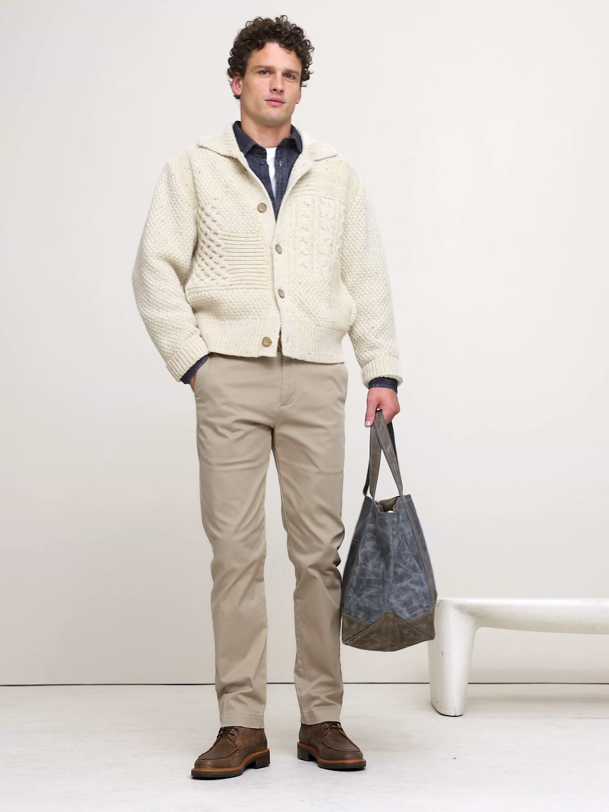 Straight Lived-In Chino | Banana Republic