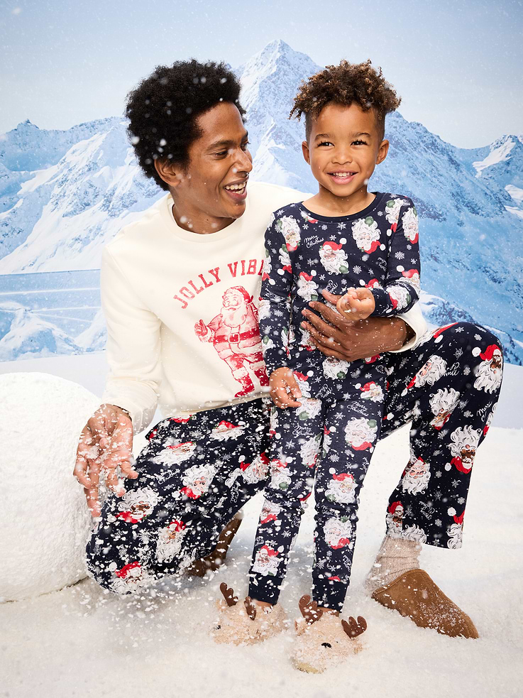 Image number 2 showing, Cozy Crew Socks for Women