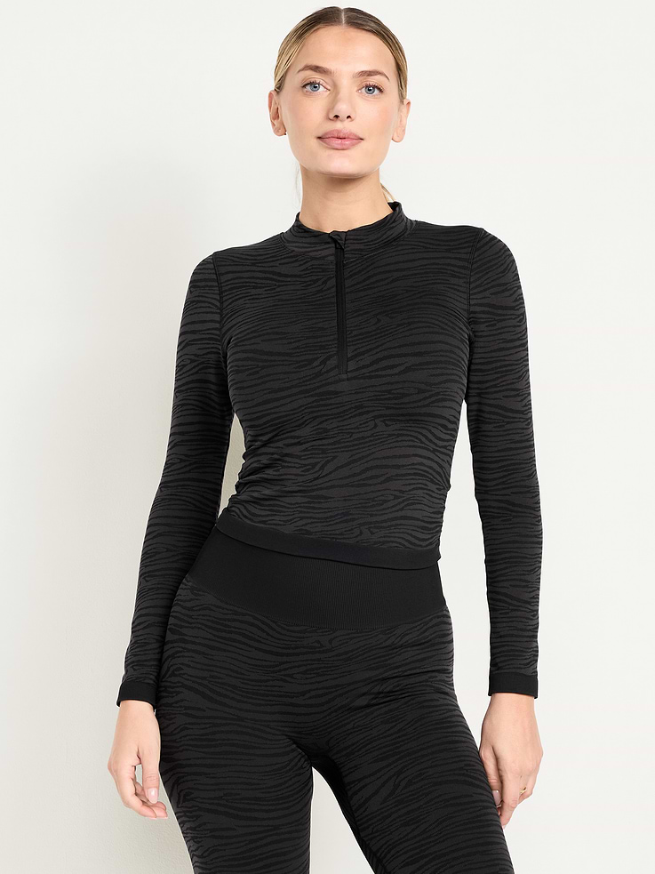 L'image numéro 1 présente Haut en jacquard sans couture à col montant et à demi-glissière