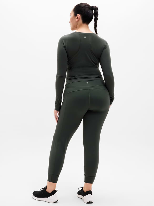 Rainier Mid Rise Jogger