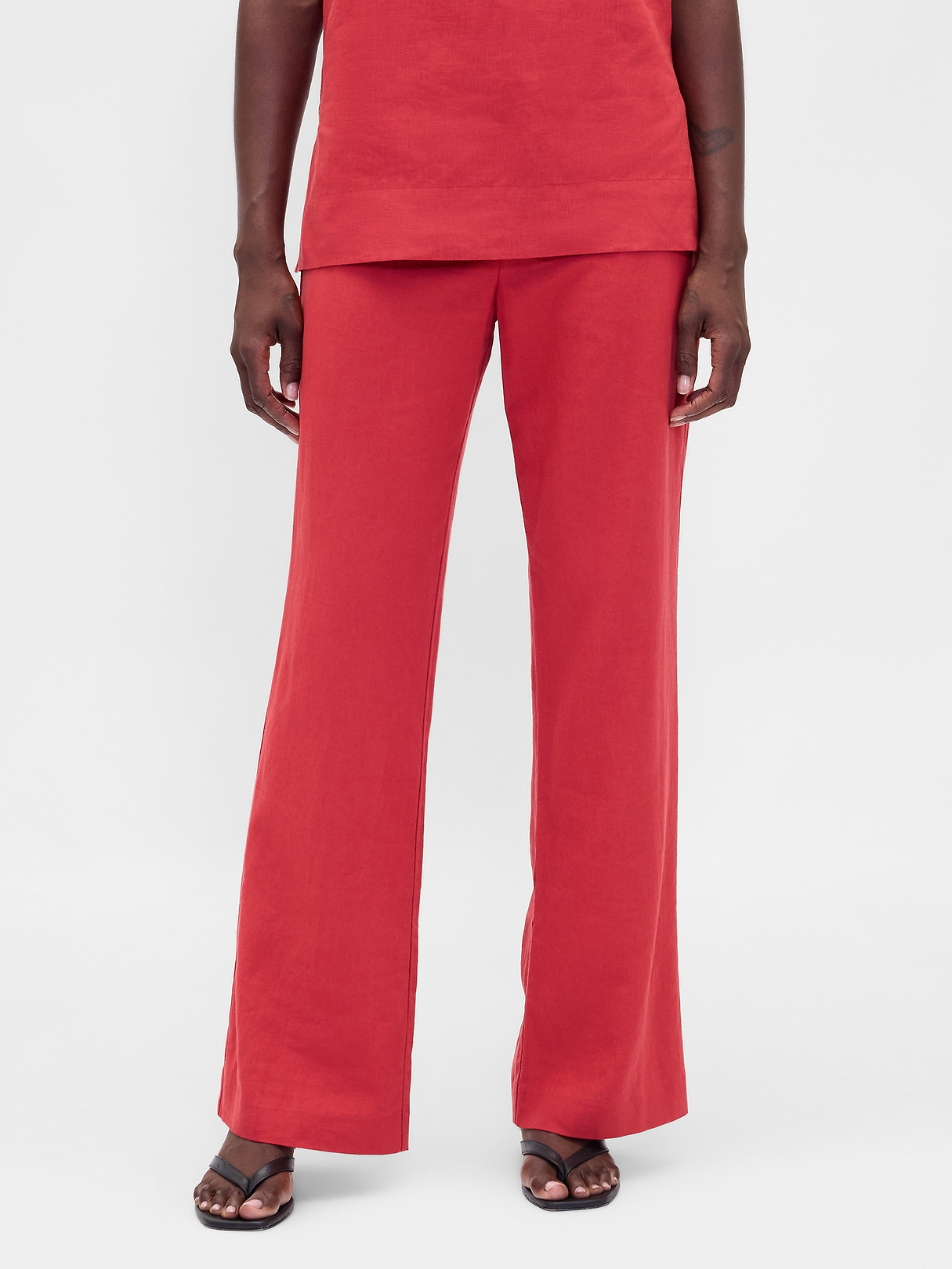 Low Rise Linen-Blend Flare Pants | Gap