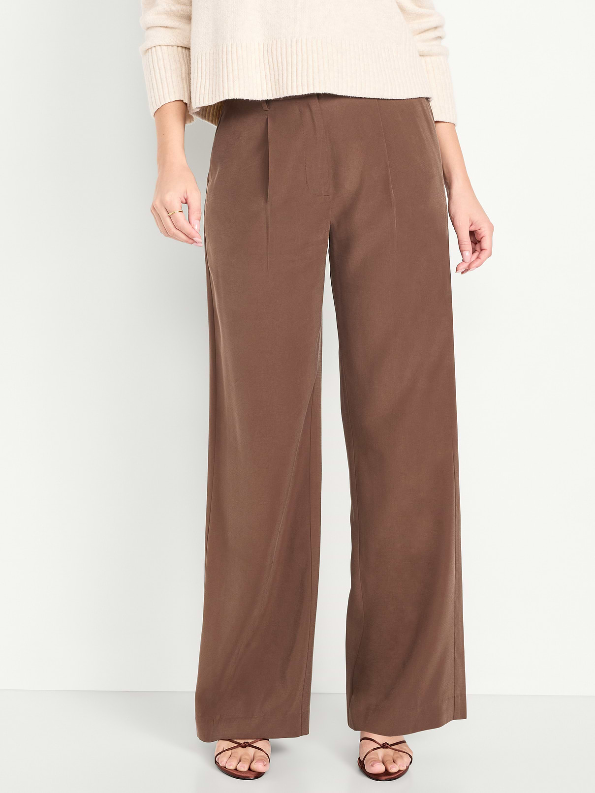 L'image numéro 2 présente Pantalon de tailleur fluide à jambe ultra-large à taille très haute