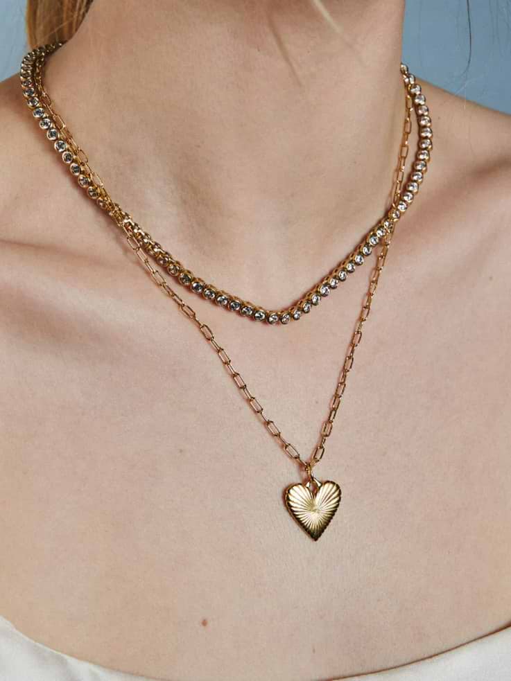 Image number 3 showing, HART Small Ribbed Heart of Gold Necklace