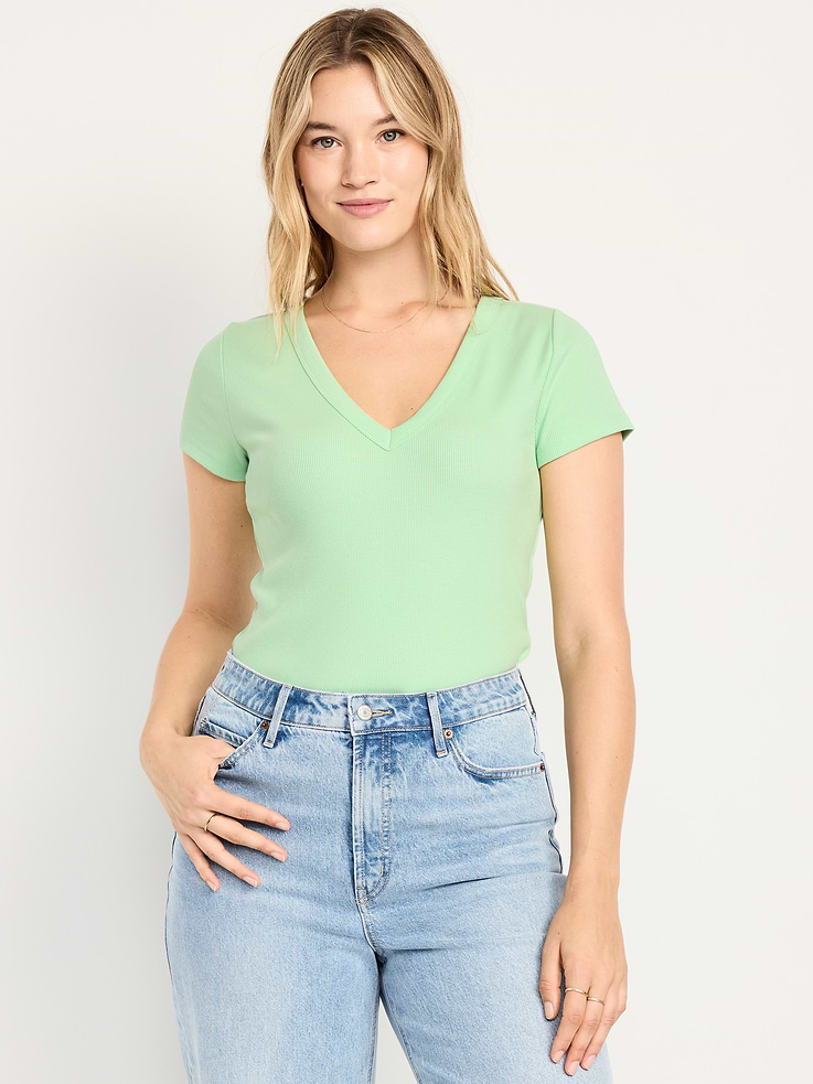 Image number 5 showing, Snug V-Neck Crop T-Shirt