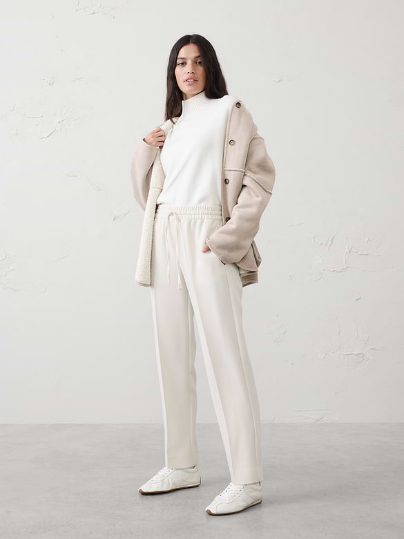 Tapered High-Rise Pull-On Pant