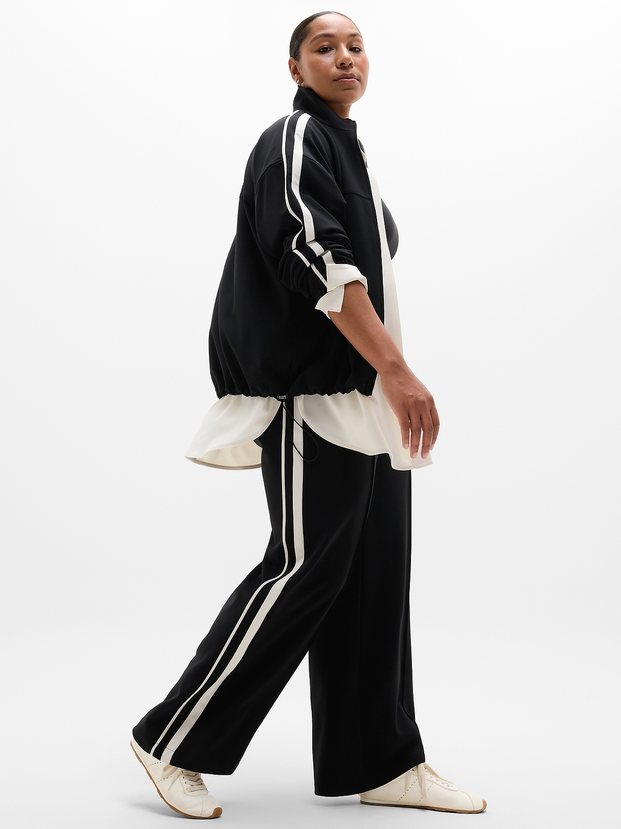 MVP Mid Rise Side Stripe Pant | Athleta