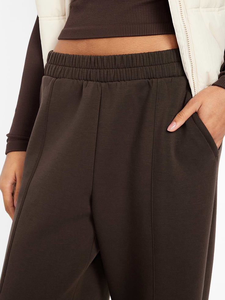 Image number 5 showing, High-Waisted Bounce Fleece Wide-Leg Sweatpants