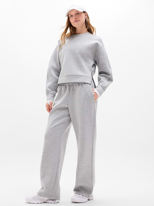 Form Knit Crew Sweatshirt
