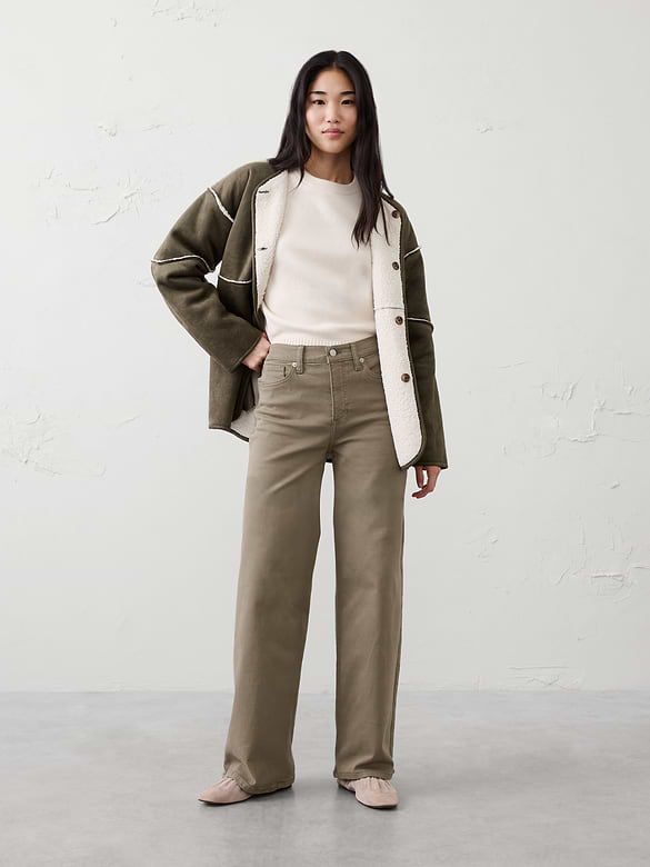 Wide-Leg High-Rise Jean