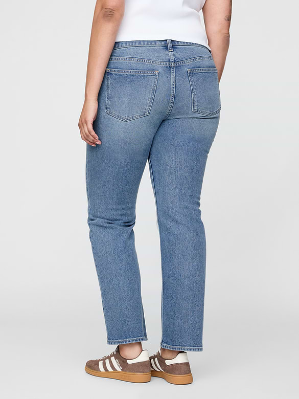 Low Rise '90s Slim Straight Jeans