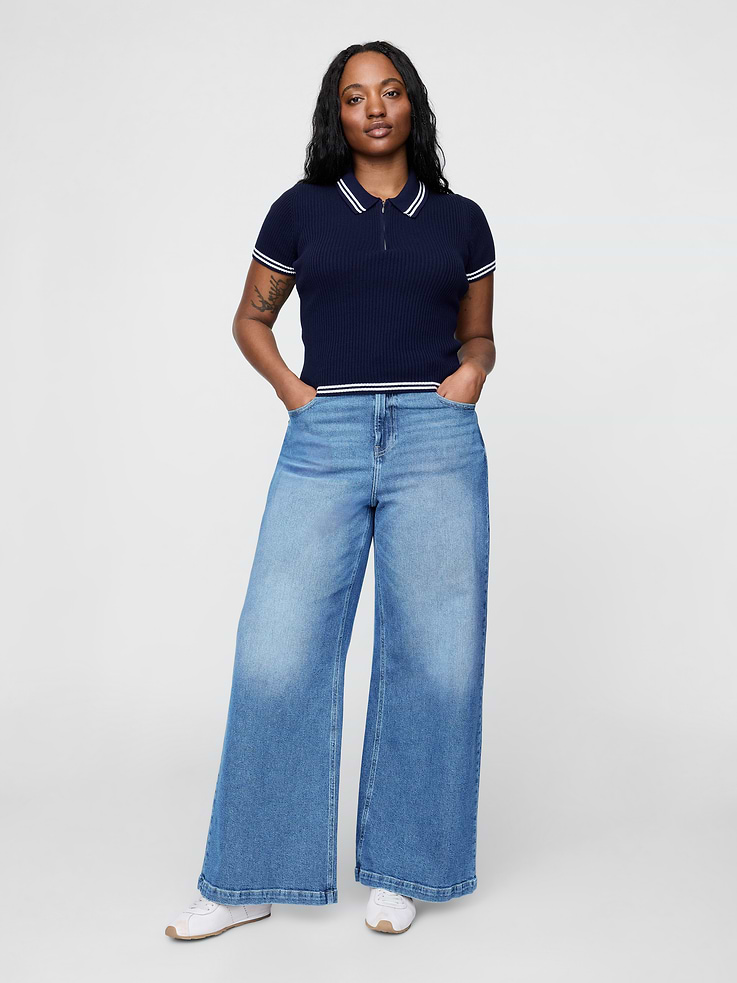 L'image numéro 5 présente Jean sportif à jambe large à taille très haute