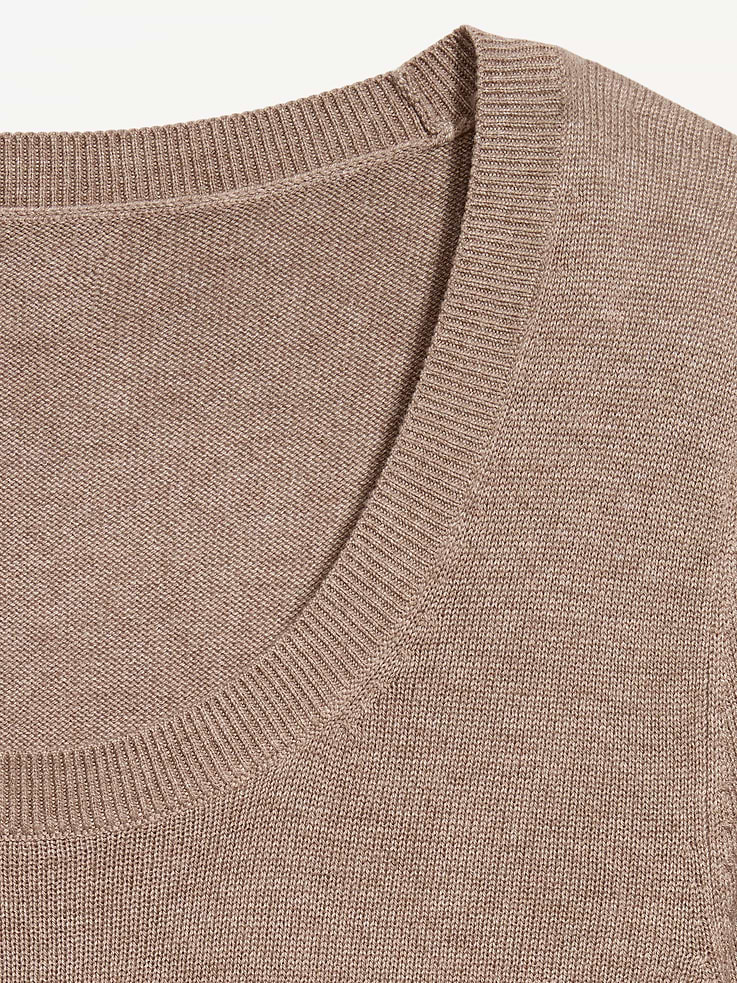 Image number 5 showing, Fitted Scoop-Neck Cropped Jersey Sweater