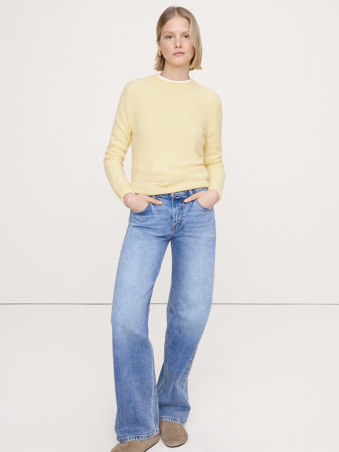 Image number 1 showing, Lightweight Cashmere Crew-Neck Sweater