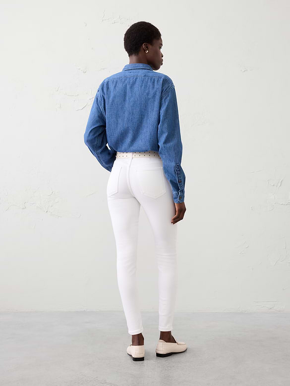Skinny Mid-Rise Jean