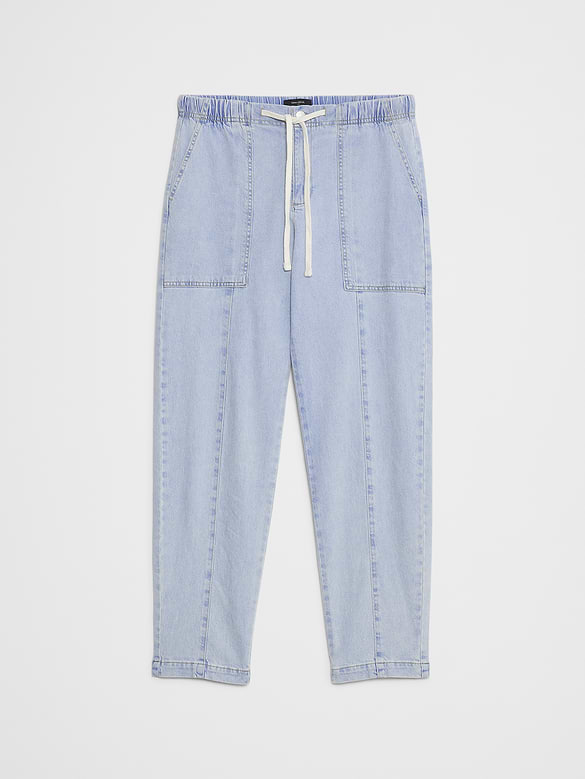 Tapered Mid-Rise Jean