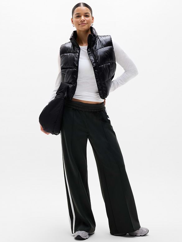 Foundation Slim Top