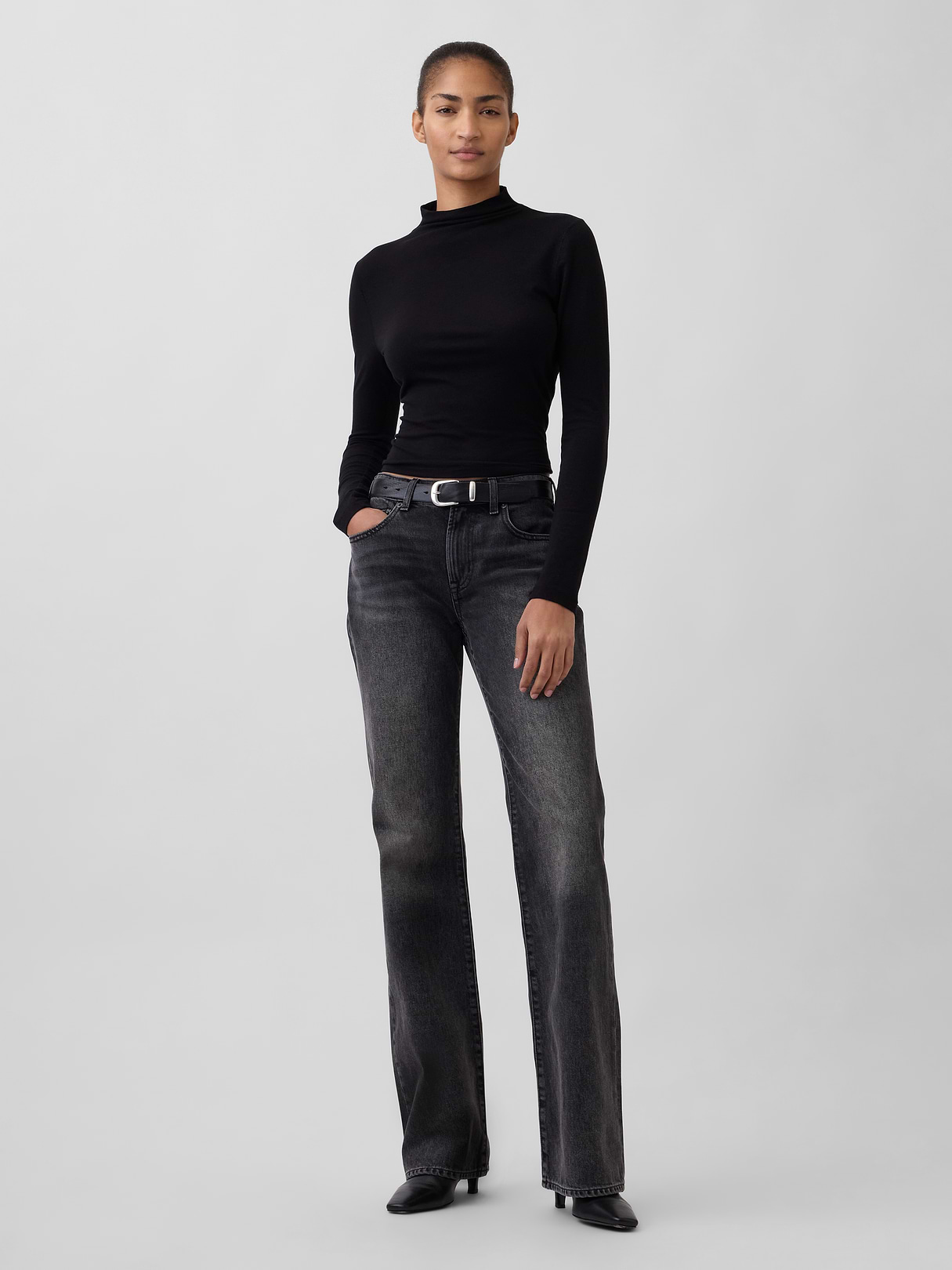Mid Rise Rigid Relaxed Flare Jeans - Black hawk by Gap