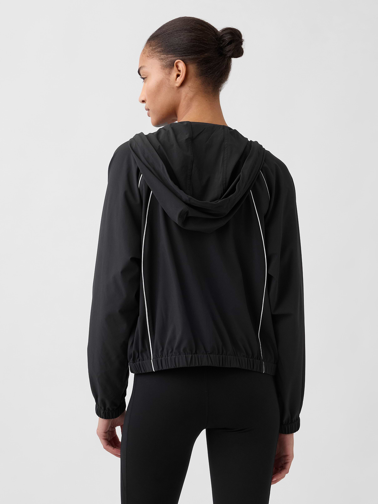 Image number 3 showing, GapFit Tech Windbreaker