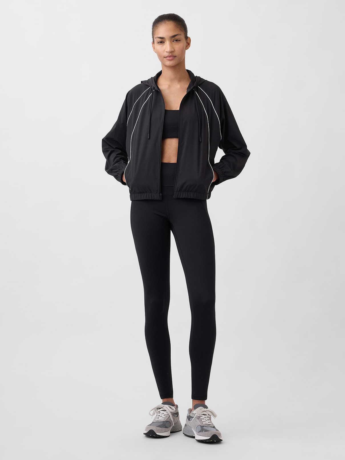 Image number 2 showing, GapFit Tech Windbreaker