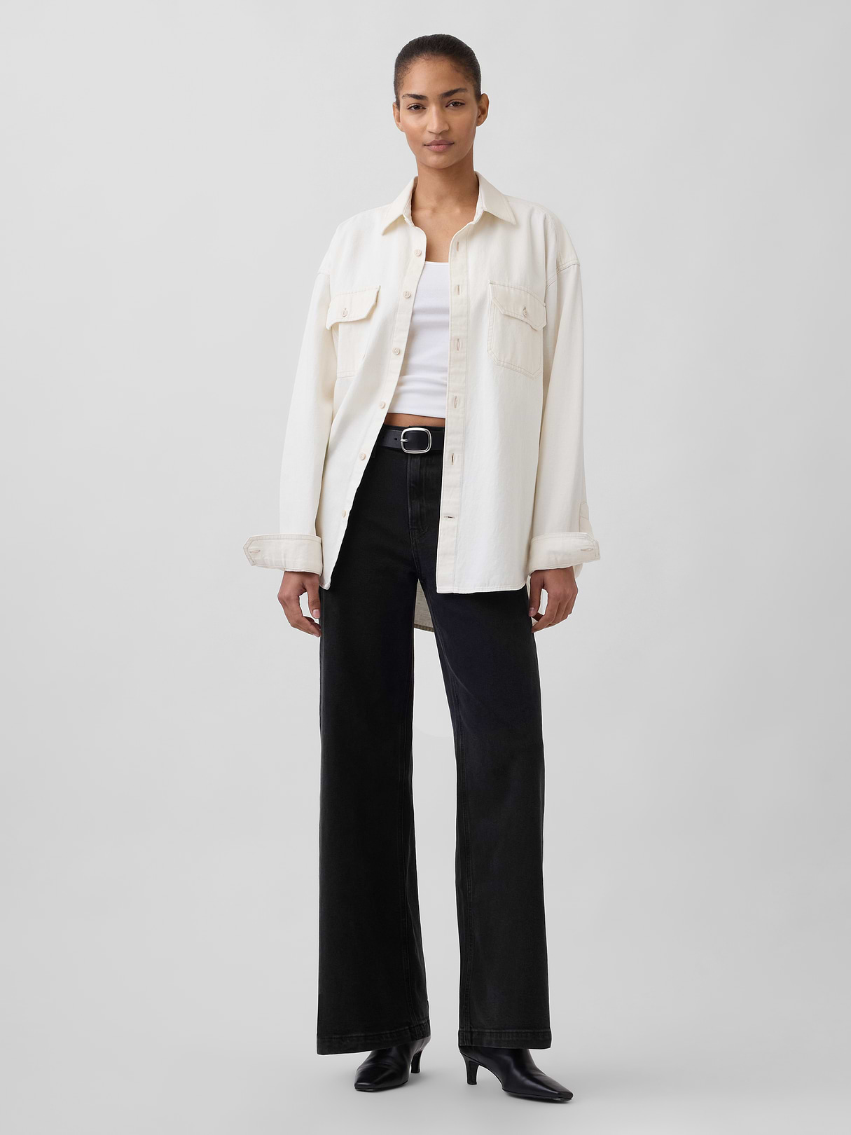High Rise Stride Wide-Leg Jeans - Washed black by Gap