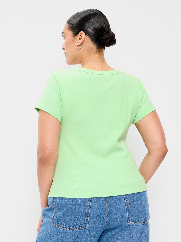 Image number 8 showing, Snug V-Neck Crop T-Shirt