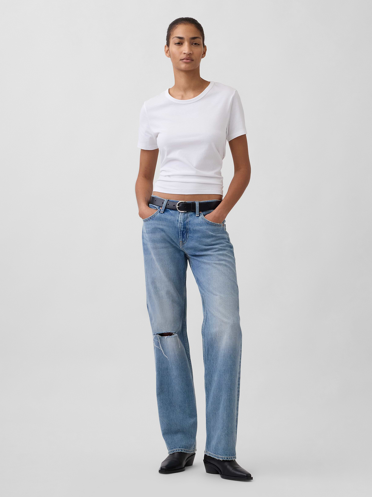 Mid Rise Rigid Relaxed Straight Jeans by Gap