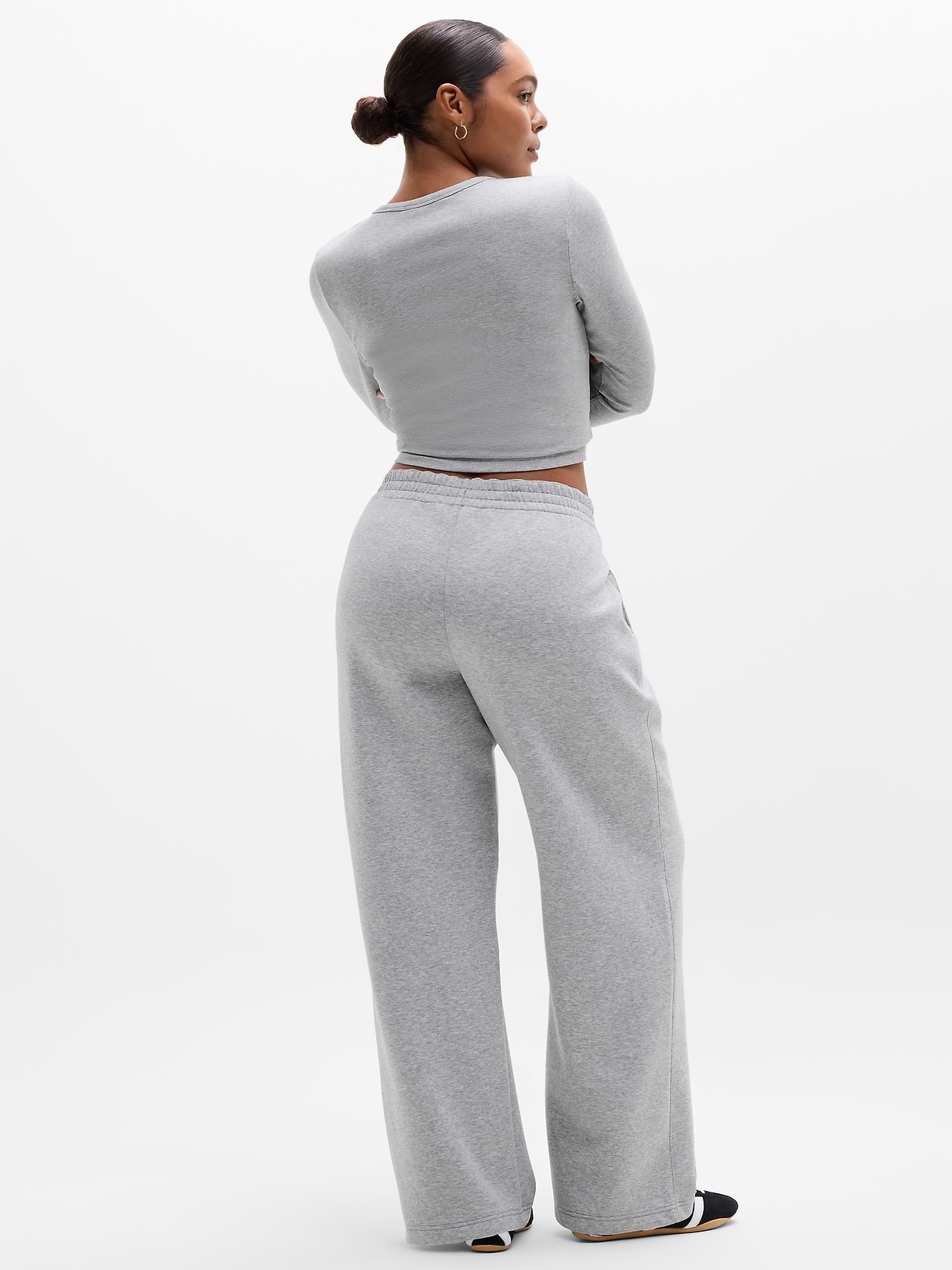 Form Knit Mid Rise Straight Pant | Athleta