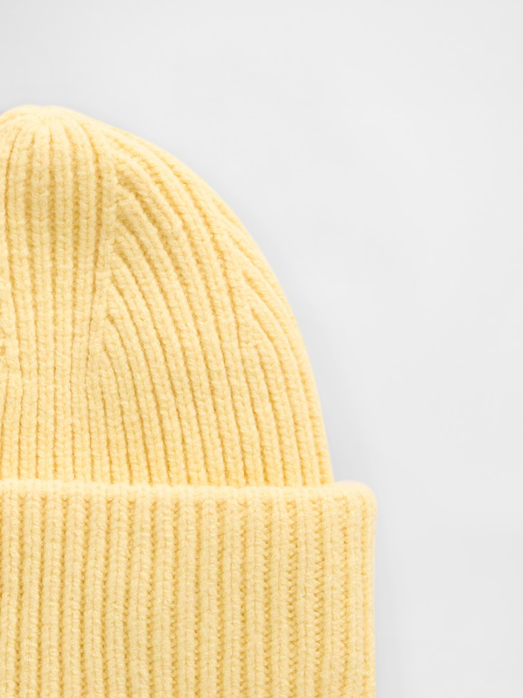 Image number 4 showing, CashSoft Beanie