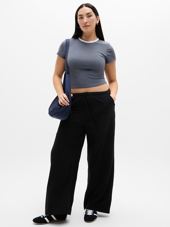 Signature Rib Crop Tee