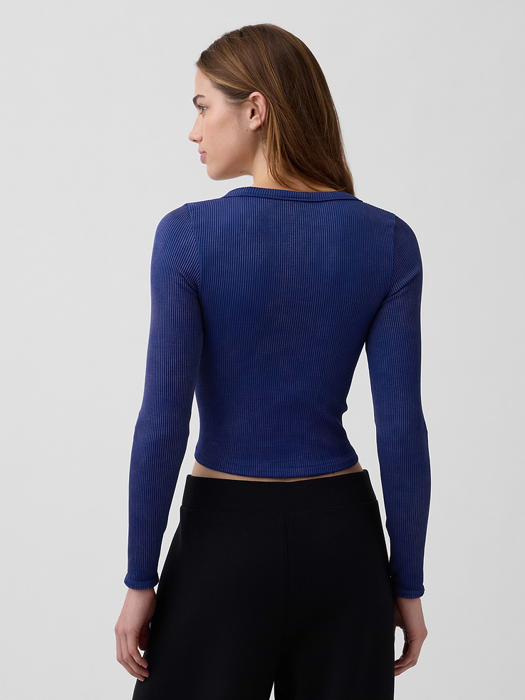 Image number 2 showing, GapFit Seamless Rib Crop Top