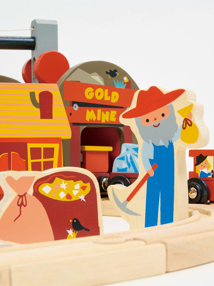 Image number 7 showing, Gold Mine Train Set